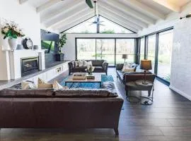 Whitevale Luxury Estate