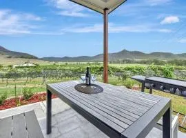 Somerville Wines Lux Escape 3-Bedroom Cottage Near Broke Wineries