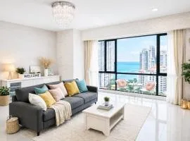 Seaview 2BR Suite with Pool & bathtub near Gurney Jazz Suites 13A