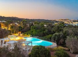 Marenea Suite Hotel, hotel sa Marittima