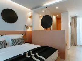 Aktaion Signature Suites