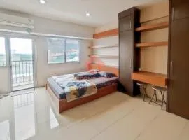Strategic Studio Depok Park View Pool & Wi-Fi