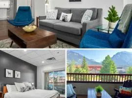 Spacious 1 Bed with Mountain Views only steps from Downtown