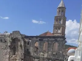 Silver Gate Rooms-Diocletian's Palace