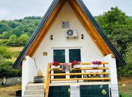 Lajla Una Home