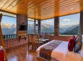 LA Riqueza Kanatal - View of Valleys & Mountains - Near to Surkanda Devi Temple & Jungle Safari, Hotel in Kanatal