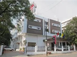 Hotel Raviraj, Chhatrapati Sambhaji Nagar