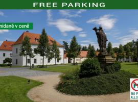 Hotel Adalbert, hotel sa Prague