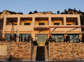 Thea Hotel, hotell nära Kymis hamn, Paralia Kimis