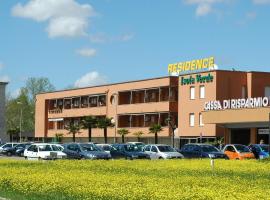 Residence Isola Verde Cisanello, hotel v destinaci Pisa