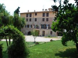 Da Cristina, hotel a Monsampolo del Tronto