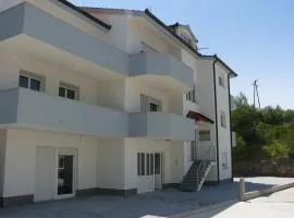 Apartments and Rooms Stipe