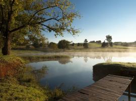 Whispering Waters, Hotel in Nottingham Road