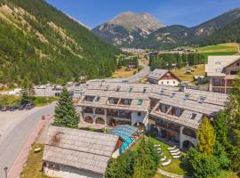 Hôtel & Spa La Ferme de l'Izoard, hôtel à Arvieux