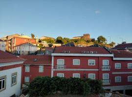 Hotel SQUARE, hotel na Sertã