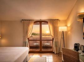 Veridia Resort Sardinia, a member of Radisson Individuals, hotel en Chia