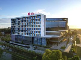 ibis Yogyakarta International Airport Kulon Progo, hótel í Yogyakarta