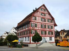 Gasthof Zur Traube, отель в городе Roggwil