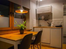 Apartamenty Akacjowa przy Parku Szwedzkim, khách sạn ở Szczawno-Zdrój