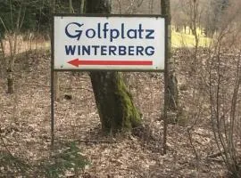 Am Golfplatz 800 Meter bis Möppis Hütte