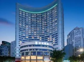 Shanghai Elong Hotel by the bund and Nanjing road Pedestrian street