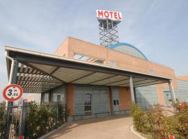 Hotel Motel 2 – hotel przyjazny zwierzętom w mieście Spessa