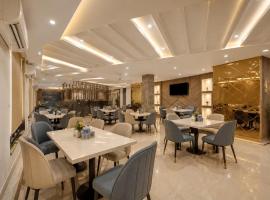 Almati Prime International Delhi IGI Airport With- Free Airport Pickup, hotell i New Delhi
