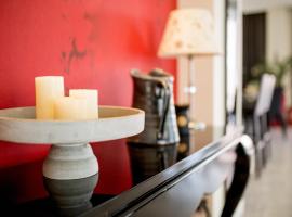 Comfy Boutique Hotel、カラマタにあるカラマタ空港 - KLXの周辺ホテル