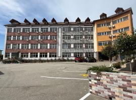 La Familia Legacy boutique, hotel v destinácii Bascov