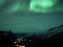 Lunheim in Geiranger, hotell i Geiranger