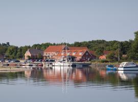 Tambohus Kro & Badehotel, golf hotel in Hvidbjerg