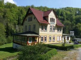 Pension Waldfrieden, cheap hotel in Thale