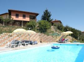 Bricco Dei Ciliegi, Ferienunterkunft in Cortazzone