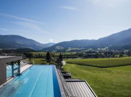 Hotel Majestic - Unique Spa Resort, Hotel in Bruneck