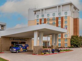 DoubleTree by Hilton Cincinnati Airport, hotel a Hebron