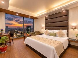 Hotel The Jk Luxe Stay - 1 Minute From Nehru Place And C R Park New Delhi, хотел в Ню Делхи