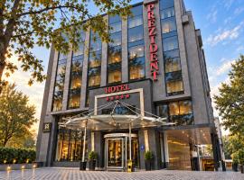 Prezident Hotel Novi Sad - Outdoor Pool & Spa, hotell i Novi Sad
