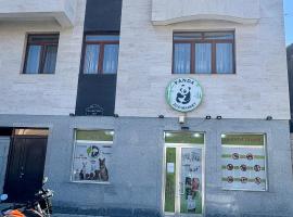 Panda Hotel, hotell i Yerevan