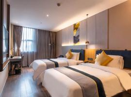 Homeinn Selected Hotel Zhongshan Shiqi Daxin Xinduhui, hotel di Zhongshan