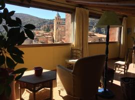 Casa de Santiago, cabaña o casa de campo en Albarracín