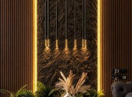 Port Plaza EVN, hotel i Pʼarakʼar