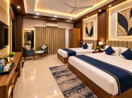 Hotel Grand URBEN Ballmounts Near Delhi Airport - Free Airport Pickup & Drop, hotelli kohteessa New Delhi
