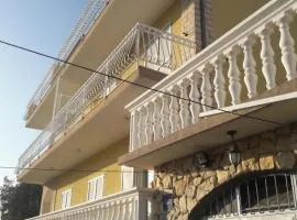Apartmani Peran