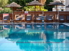 Oasis Spa Club Dead Sea Hotel - 16 years Plus, מלון בעין בוקק