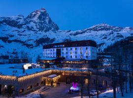 Valtur Cervinia Cristallo Ski Resort, hotel v destinaci Breuil-Cervinia