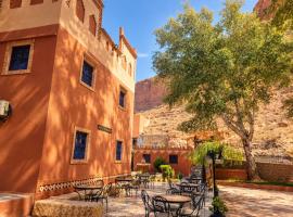 Berbère De La Montagne Hotel Dades, hotel v destinaci Imdiazene