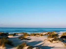Sun & Wave Apartment