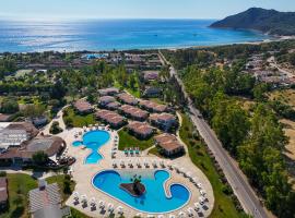 Limone Beach Resort, готель у місті Кастіадас