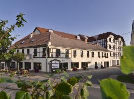 Adler Golf-& Tagungshotel, hotel s parkiralištem u gradu 'Harth - Pöllnitz'