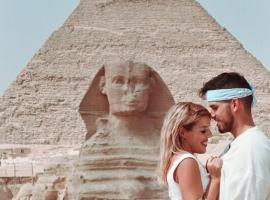 KAIRA Pyramids Hotel, hotel a Il Cairo